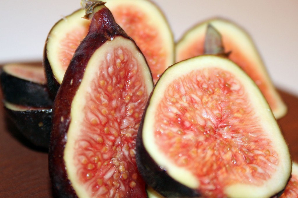 sliced fig