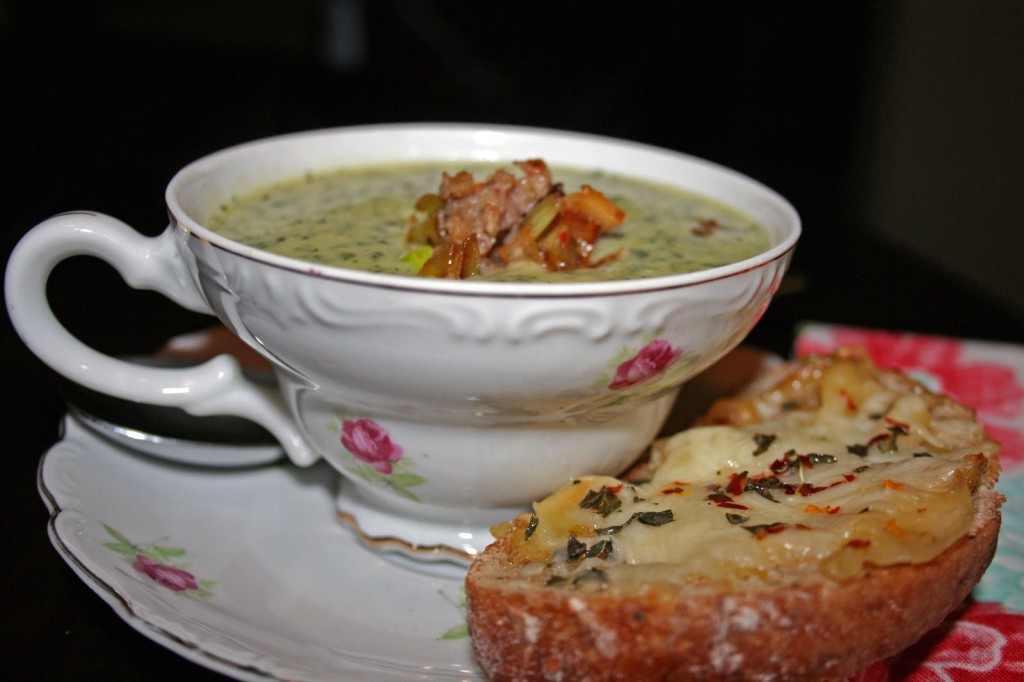creamy potato and kale soup